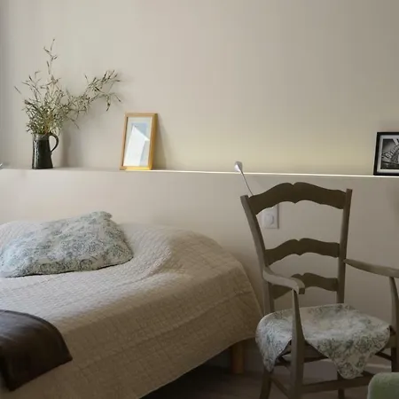 Appartement face au Palais des Papes à Avignon Extérieur photo